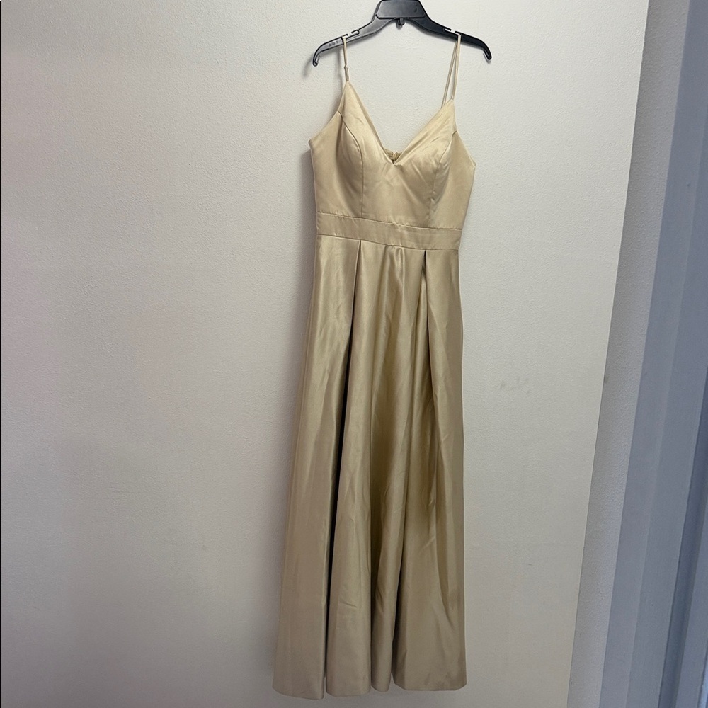 HEBEOS LIMITED Elegant Cream Maxi Dress